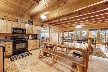 1723 High Rock Way — photo 7 of 40