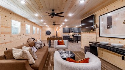 927 Carvers Lane — photo 11 of 32